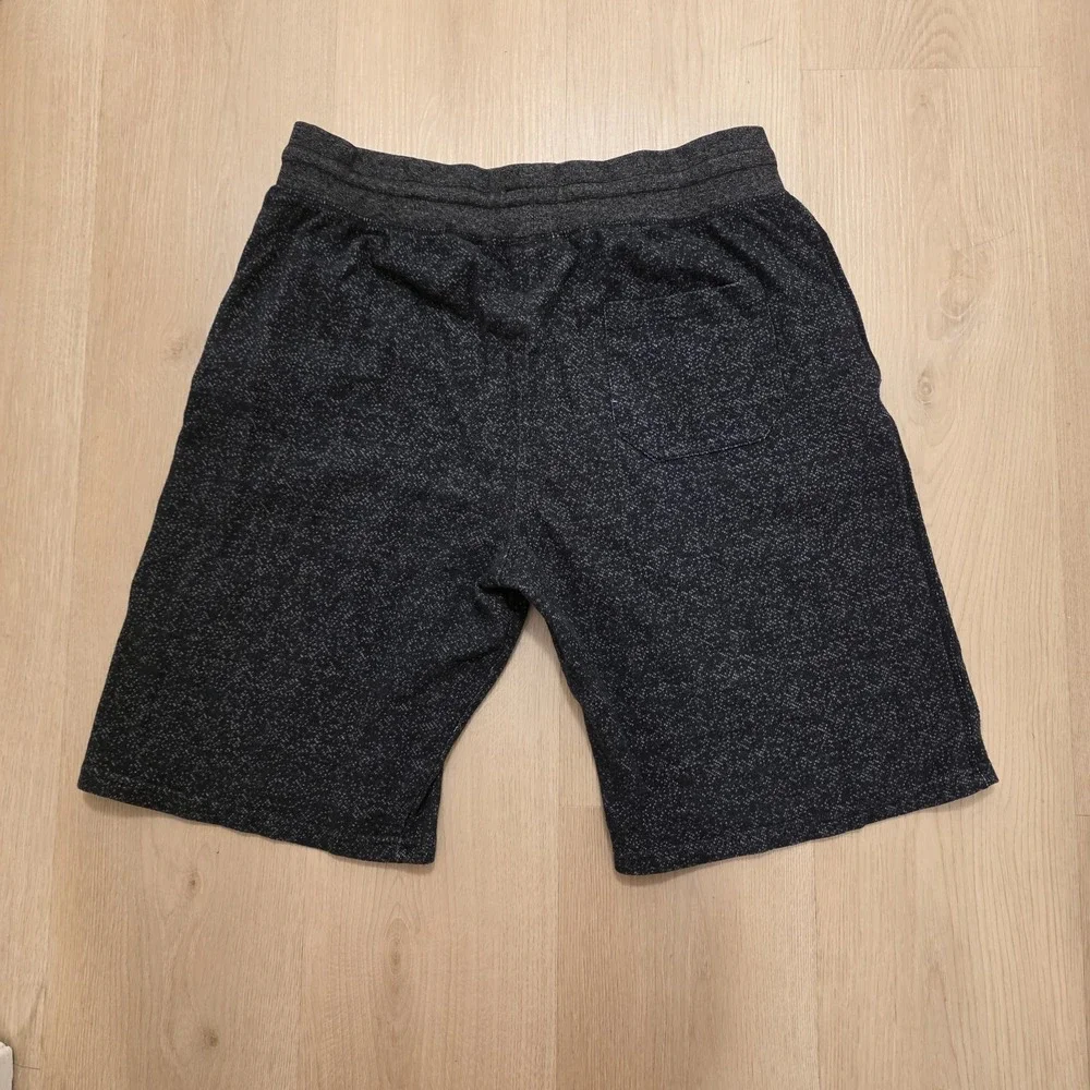 NBA Gray Red Drawstring Athleisure Workout Fitness Lounge Sweat Shorts Size M